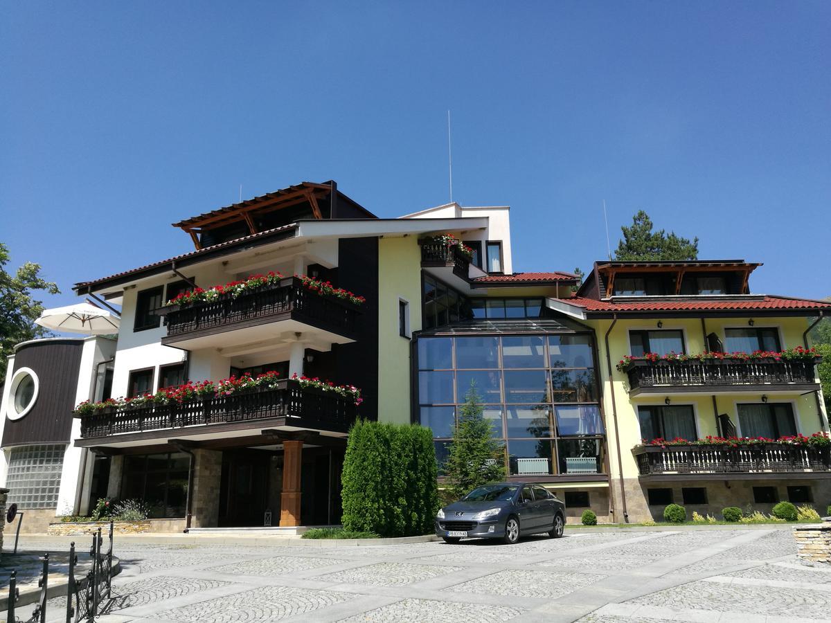 Park Izvorite 3*